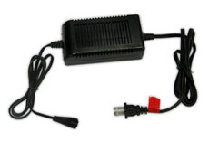 Зарядное устройство PL-700 110/240V AC, 12V DC, 4.0A